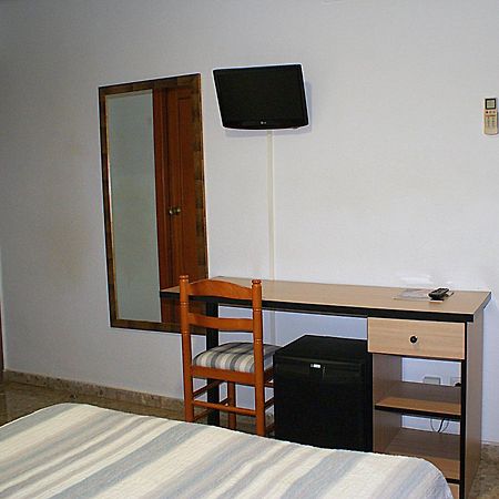 Hotel Carabela 2 Кульера Экстерьер фото