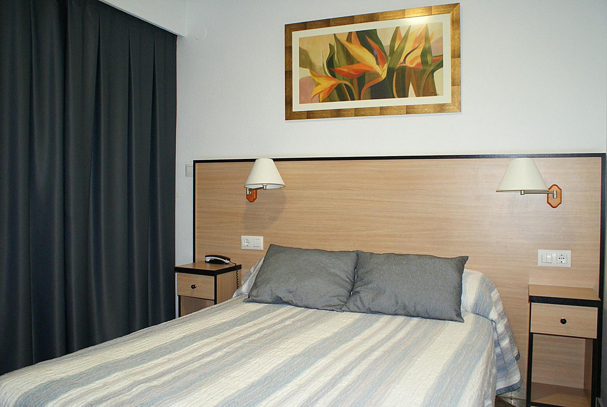 Hotel Carabela 2 Кульера Экстерьер фото