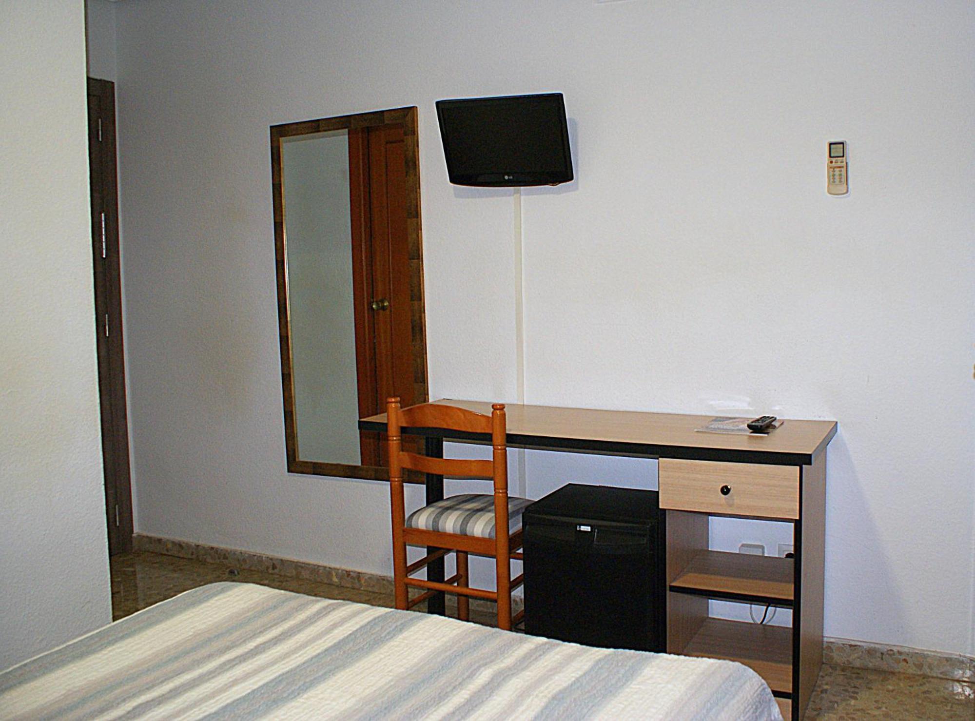 Hotel Carabela 2 Кульера Экстерьер фото