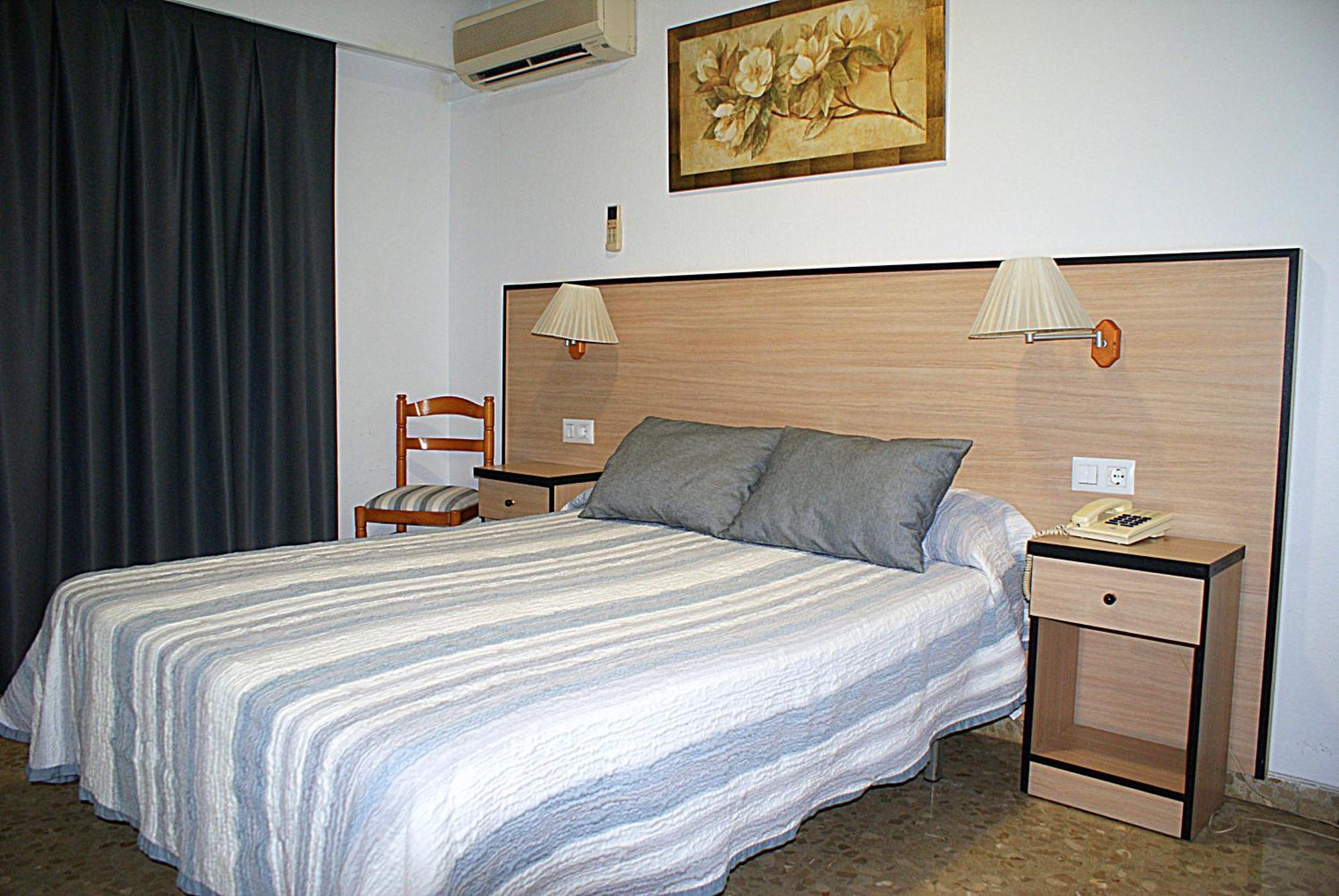 Hotel Carabela 2 Кульера Экстерьер фото