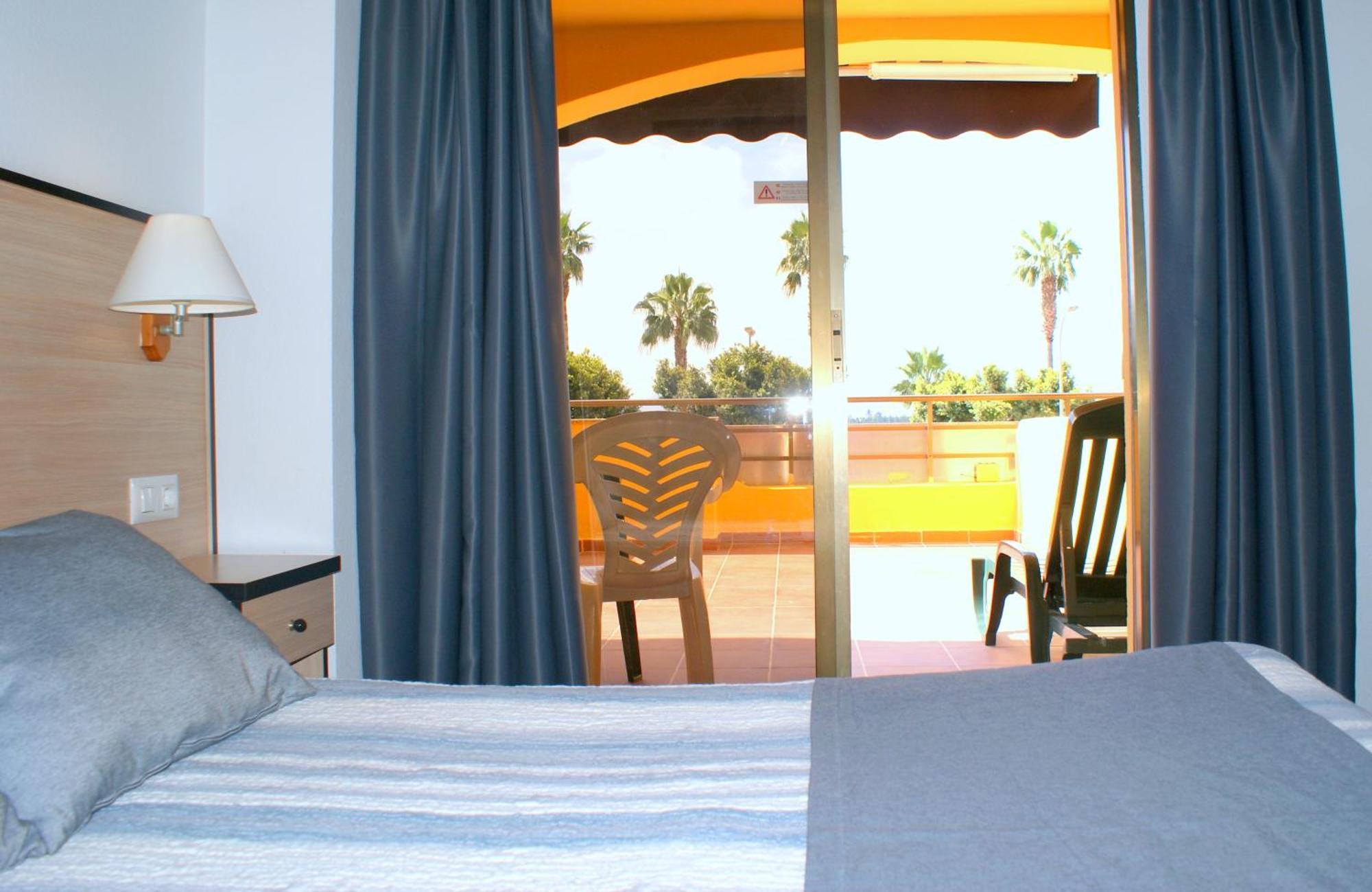 Hotel Carabela 2 Кульера Экстерьер фото