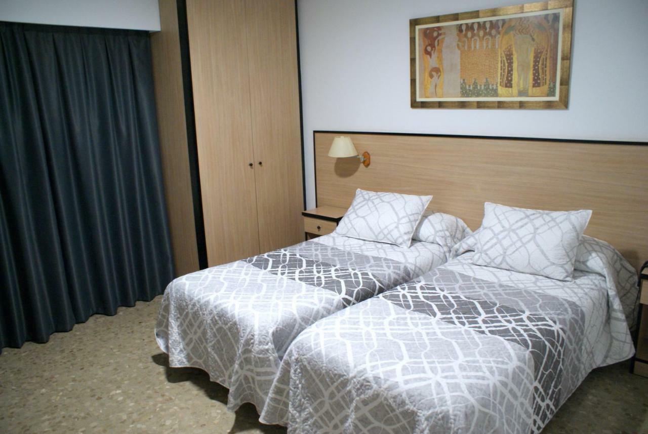 Hotel Carabela 2 Кульера Экстерьер фото
