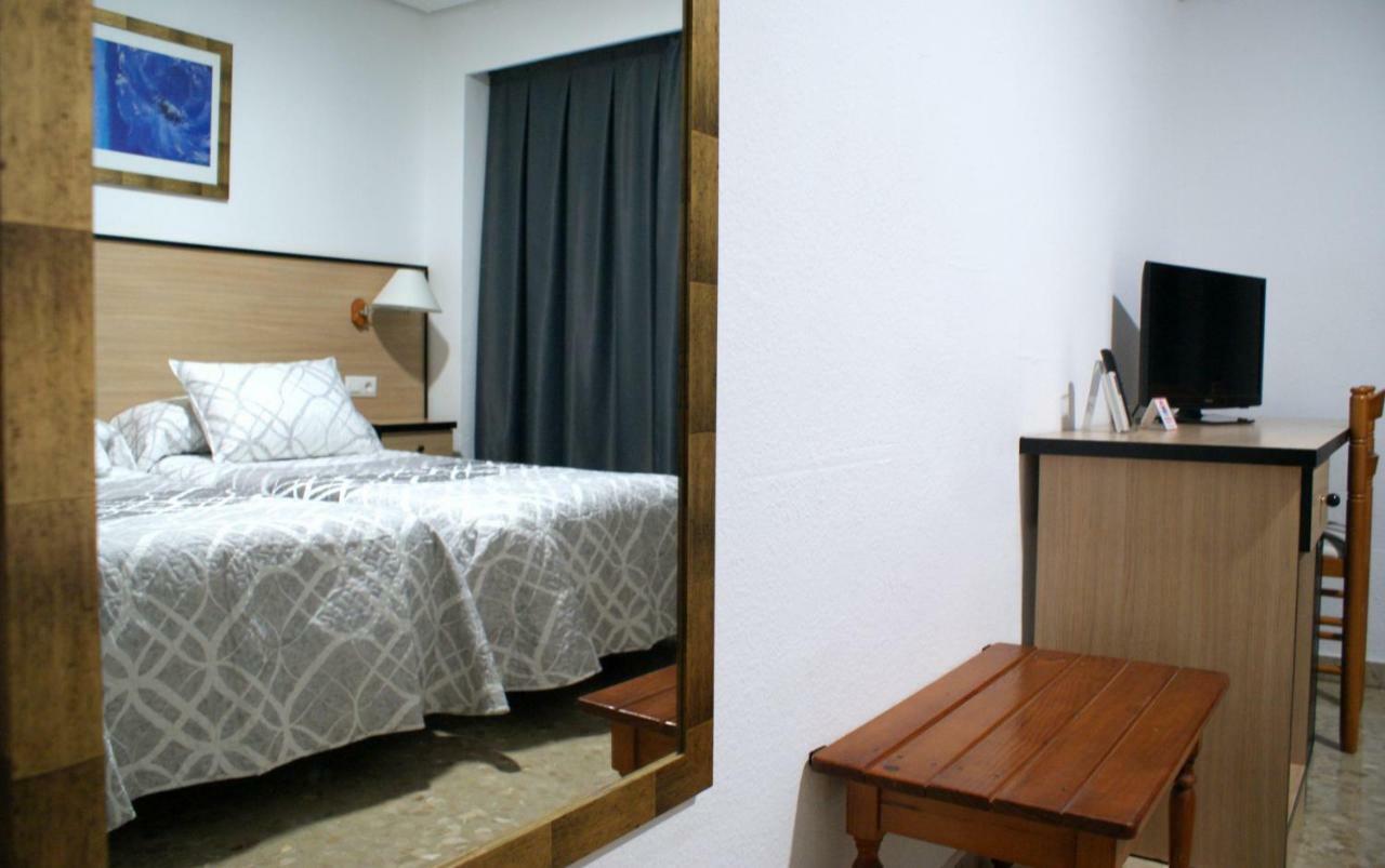 Hotel Carabela 2 Кульера Экстерьер фото
